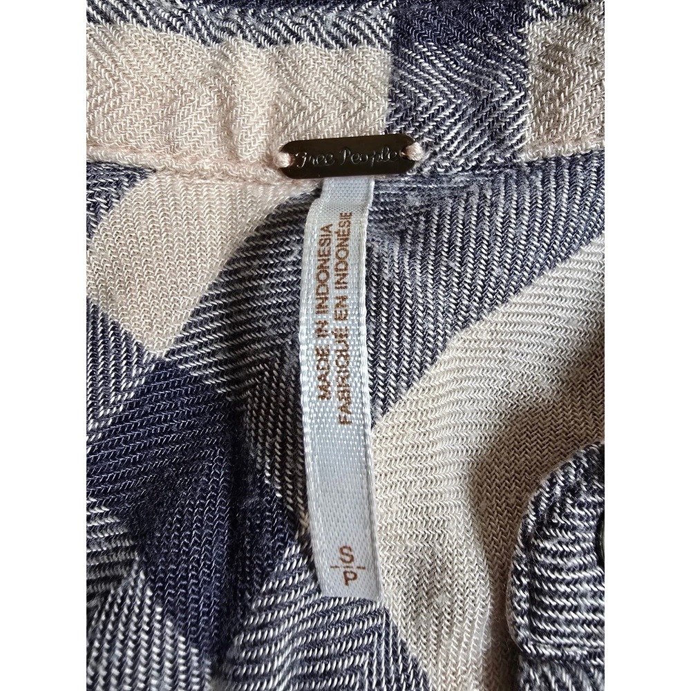 Free People Come On Plaid Shirt Women SM Oversized Slouchy Casual Boho Cozy FLAW - Picture 4 of 9